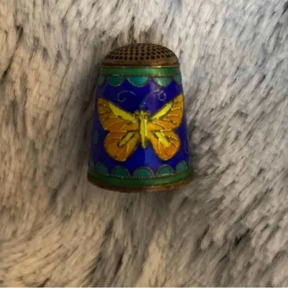 Vintage sewing thimble